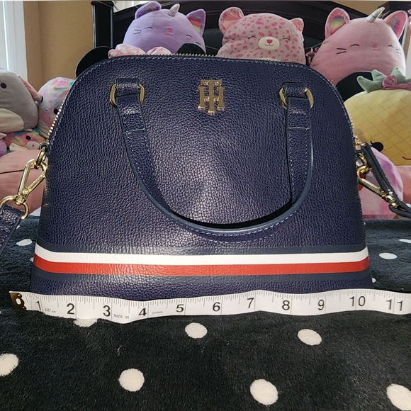 Tommy Hilfiger Element Crossbody Bag - Picture 4 of 4